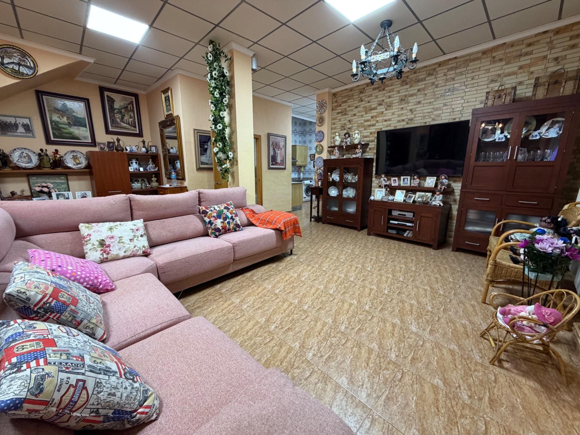 Sala de estar de Casa o chalet en venta en Vilamarxant con Terraza y Amueblado