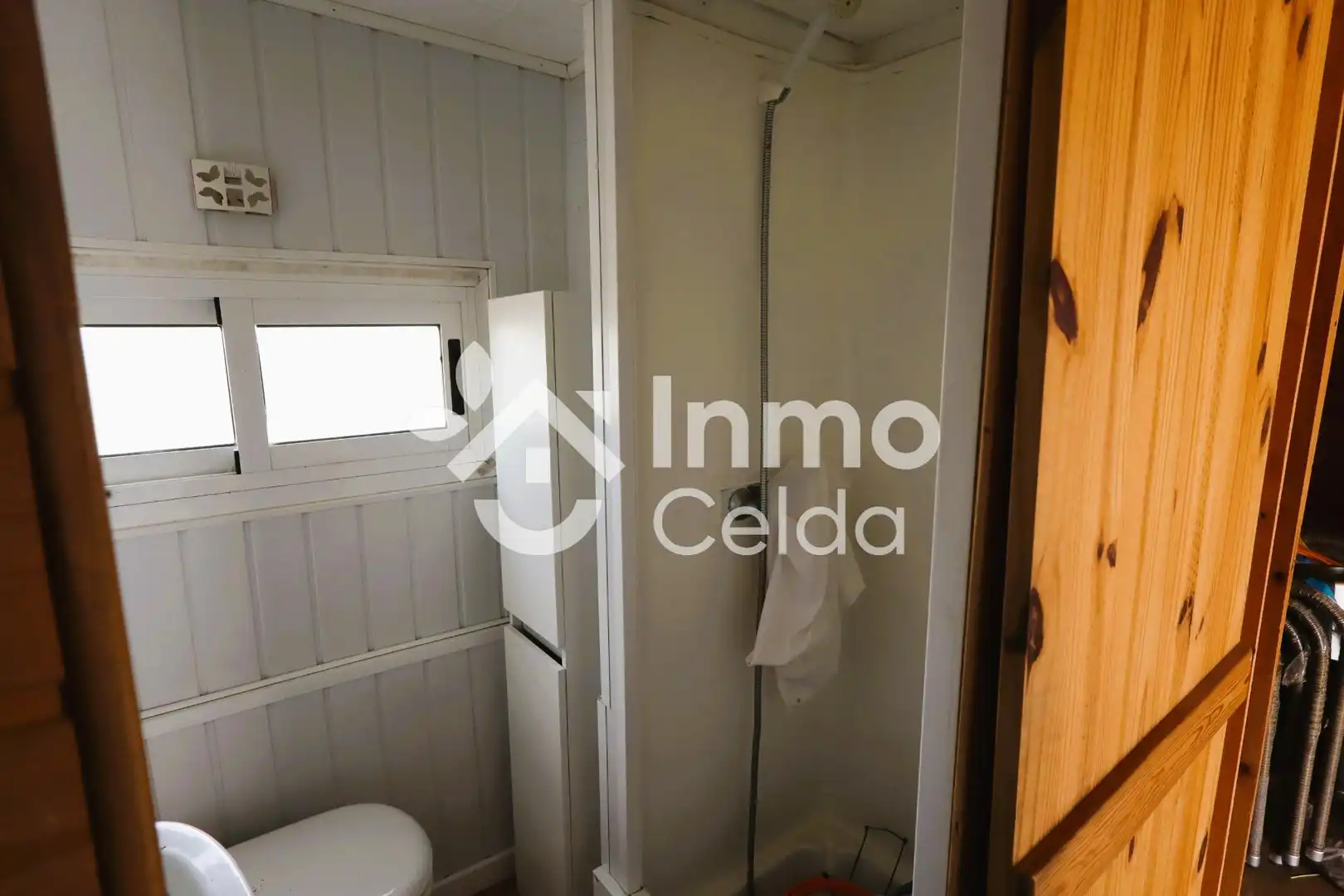Schlafzimmer von Haus oder Chalet zum Verkauf in Chiva mit Klimaanlage, Privatgarten und Schwimmbad