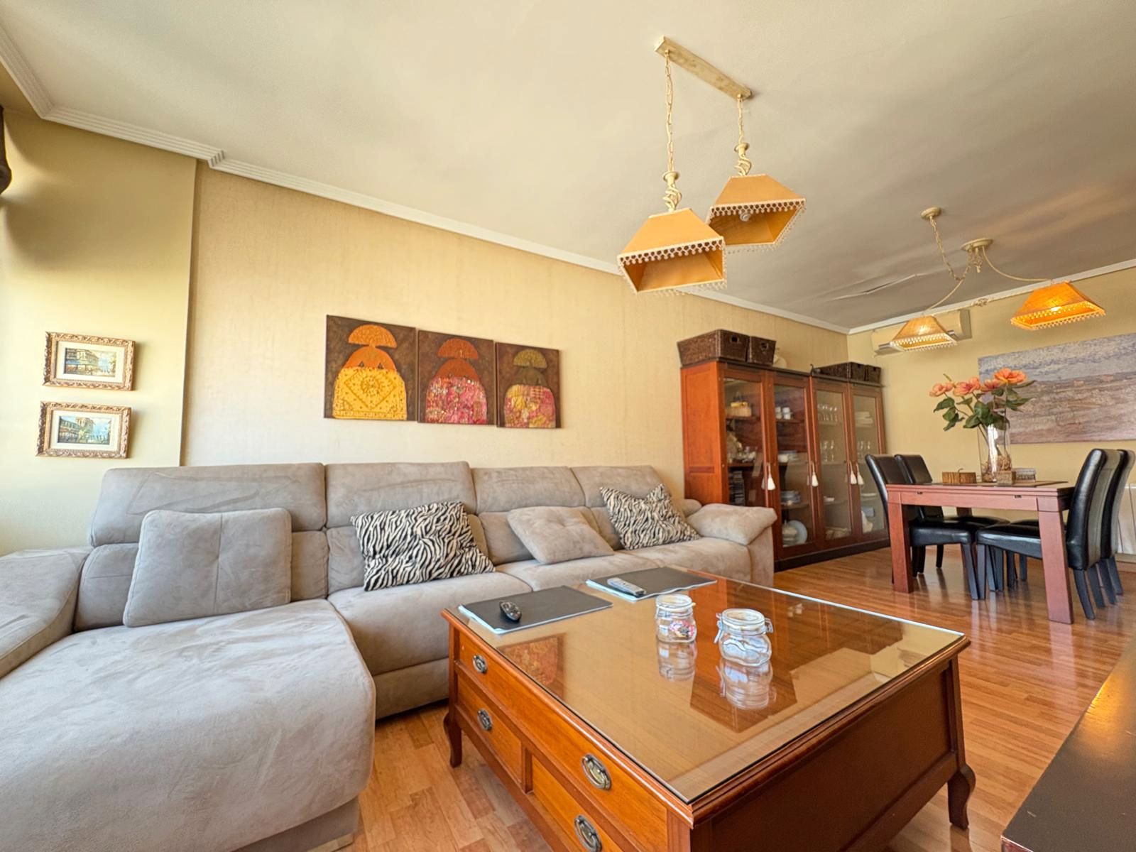 Wohnzimmer von Wohnung zum verkauf in Monforte del Cid mit Klimaanlage, Abstellraum und Möbliert