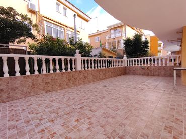Reihenhaus zum Verkauf in Carrer Peñíscola 30