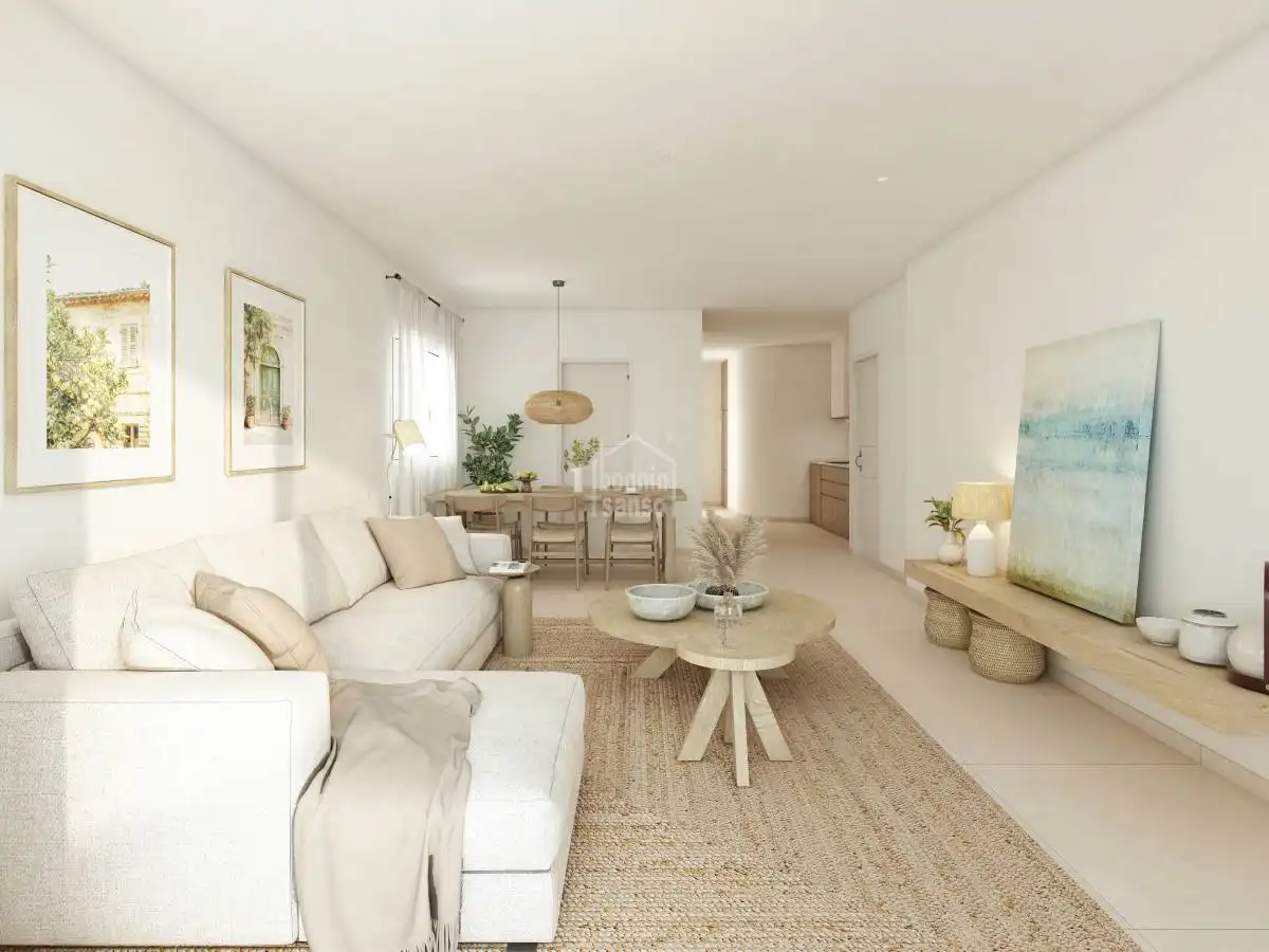 Sala d'estar de Apartament en venda en Es Mercadal amb Jardí privat, Terrassa i Piscina