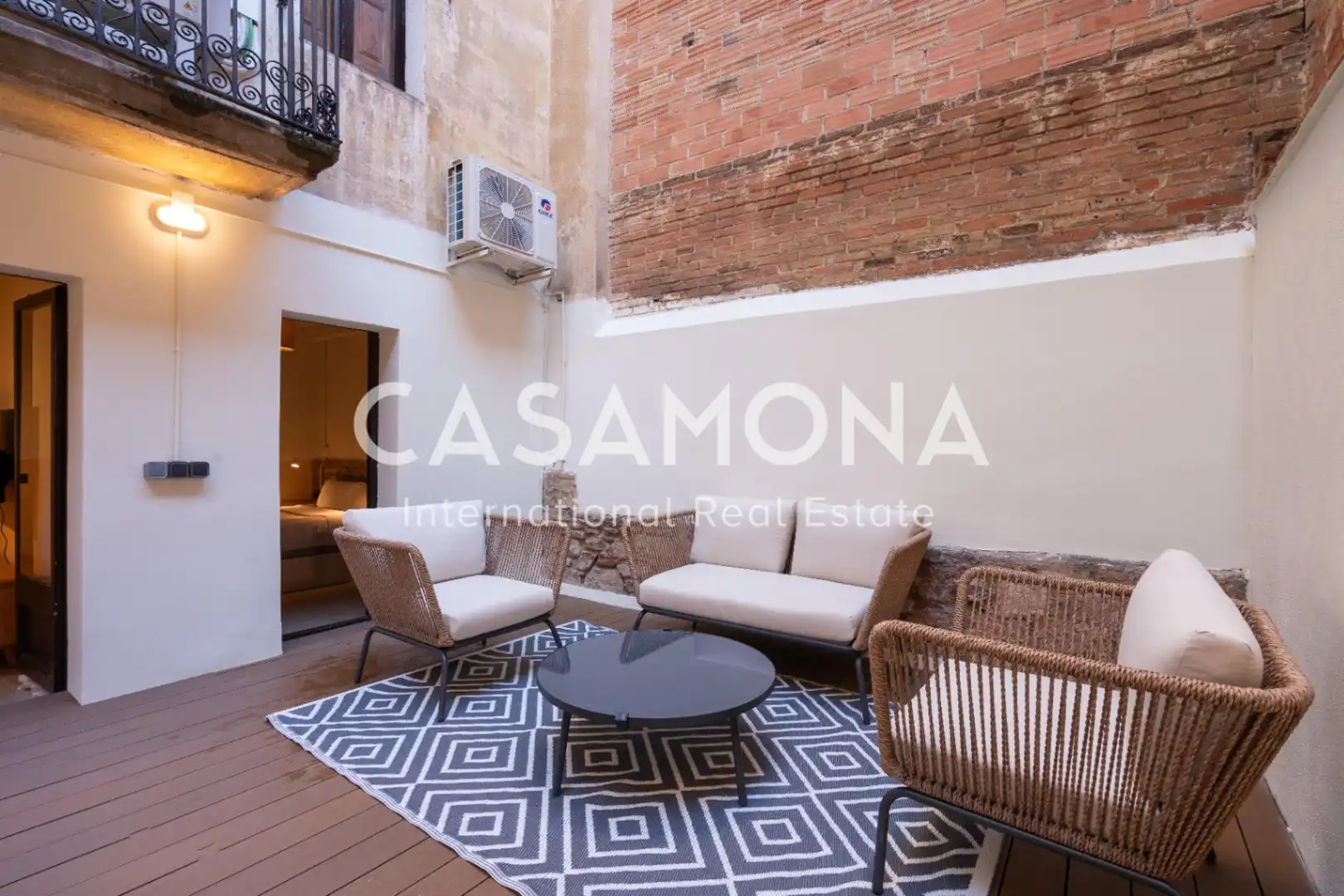 Apartamento con ascensor en alquiler en Eixample