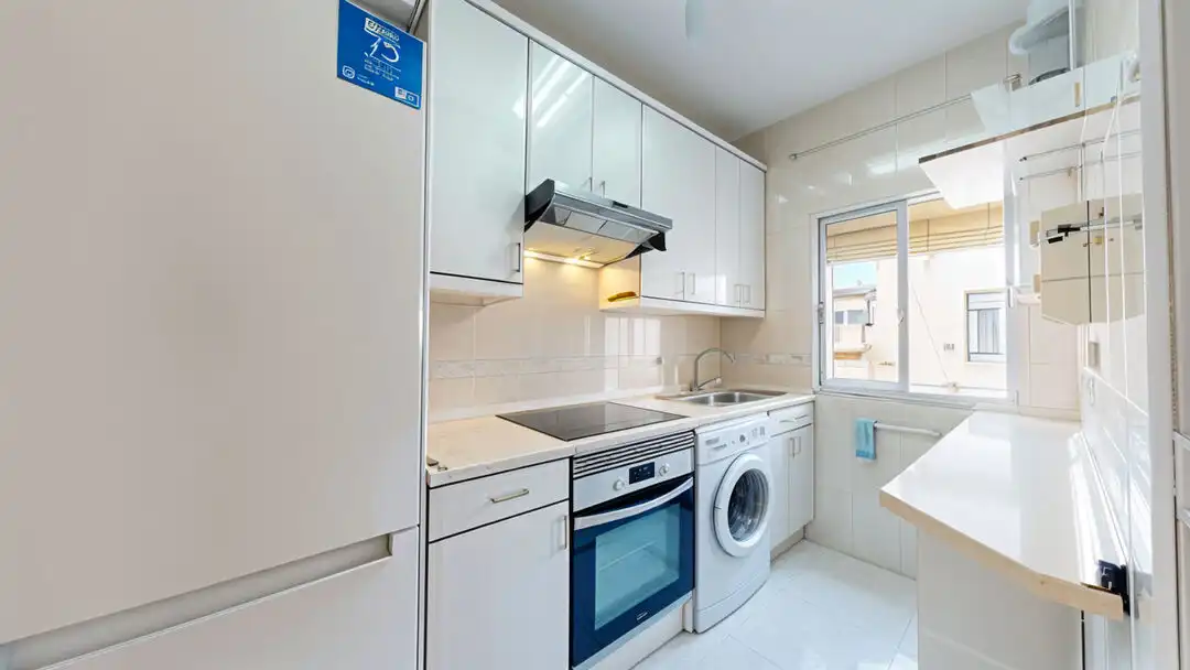Kitchen of Flat for sale in Madrid  with Heating, Terrace and Storage room