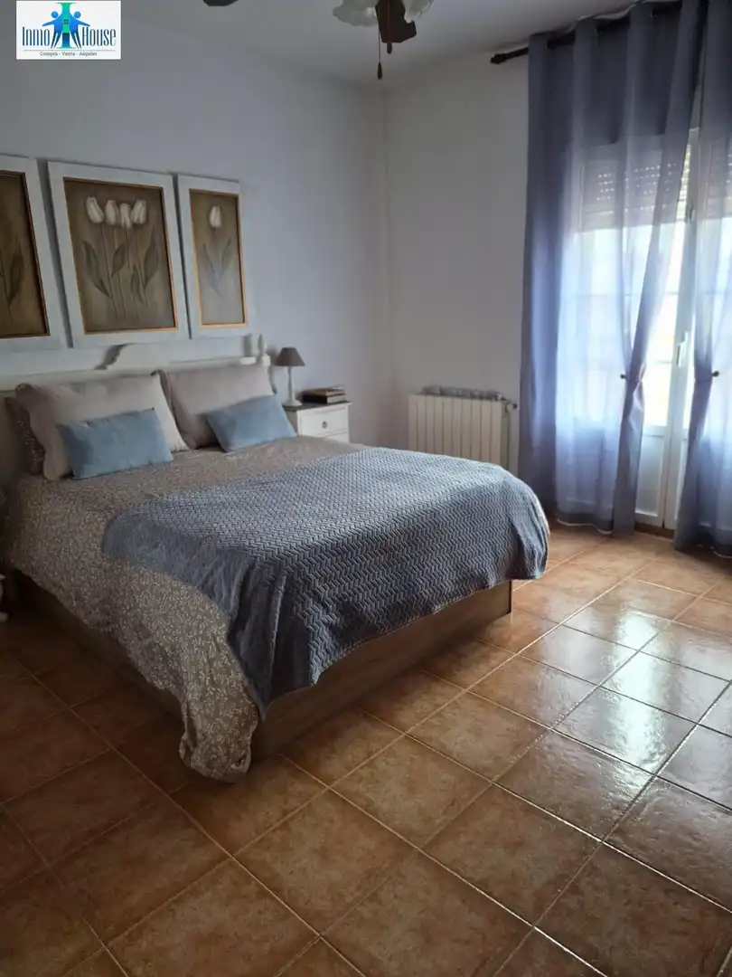 Dormitori de Casa o xalet en venda en Motilleja amb Aire condicionat, Jardí privat i Terrassa