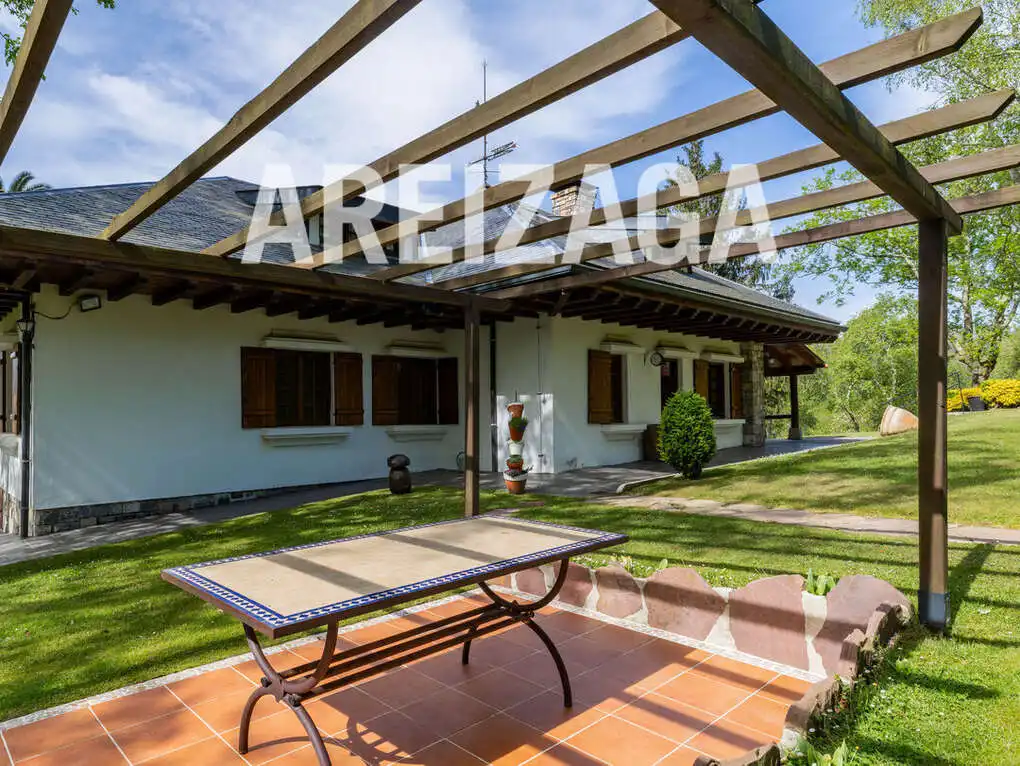 Jardín de Casa o chalet en venta en Errenteria con Calefacción, Terraza y Piscina