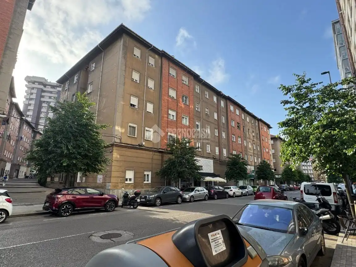 Exterior view of Flat for sale in Gijón   with Furnished
