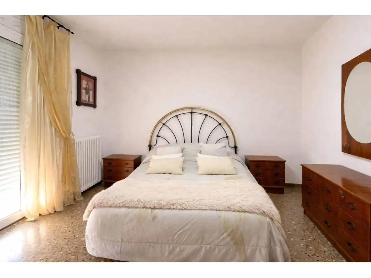 Habitación de Casa adosada en venta en Caldes de Montbui con Aire acondicionado, Calefacción y Terraza