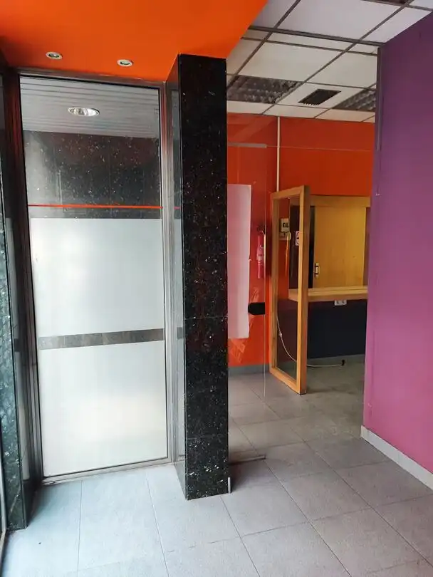 Local comercial en venta en Arana Kalea, imagen 5