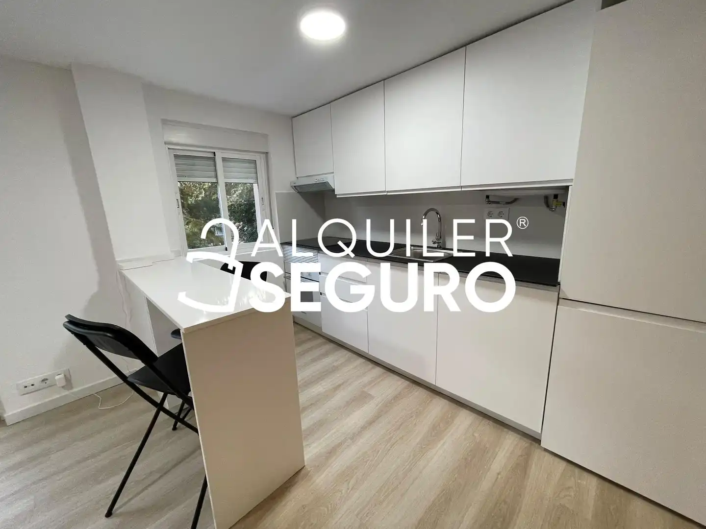 Cocina de Piso de alquiler en Madrid con Aire acondicionado, Calefacción y Amueblado