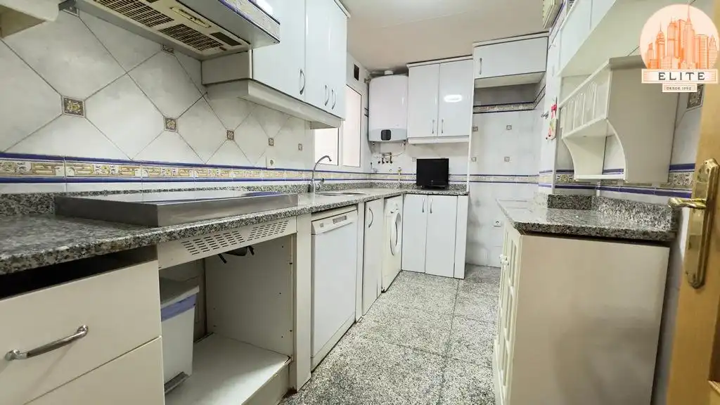 Cocina de Piso en venta en Alcorcón con Aire acondicionado, Calefacción y Parquet