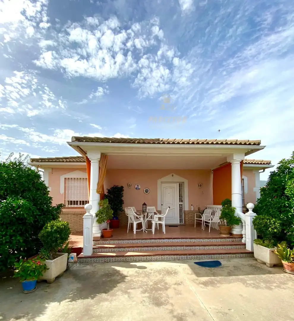 Casa con piscina in vendita a Periurbano Oeste - Sierra, imagen 2