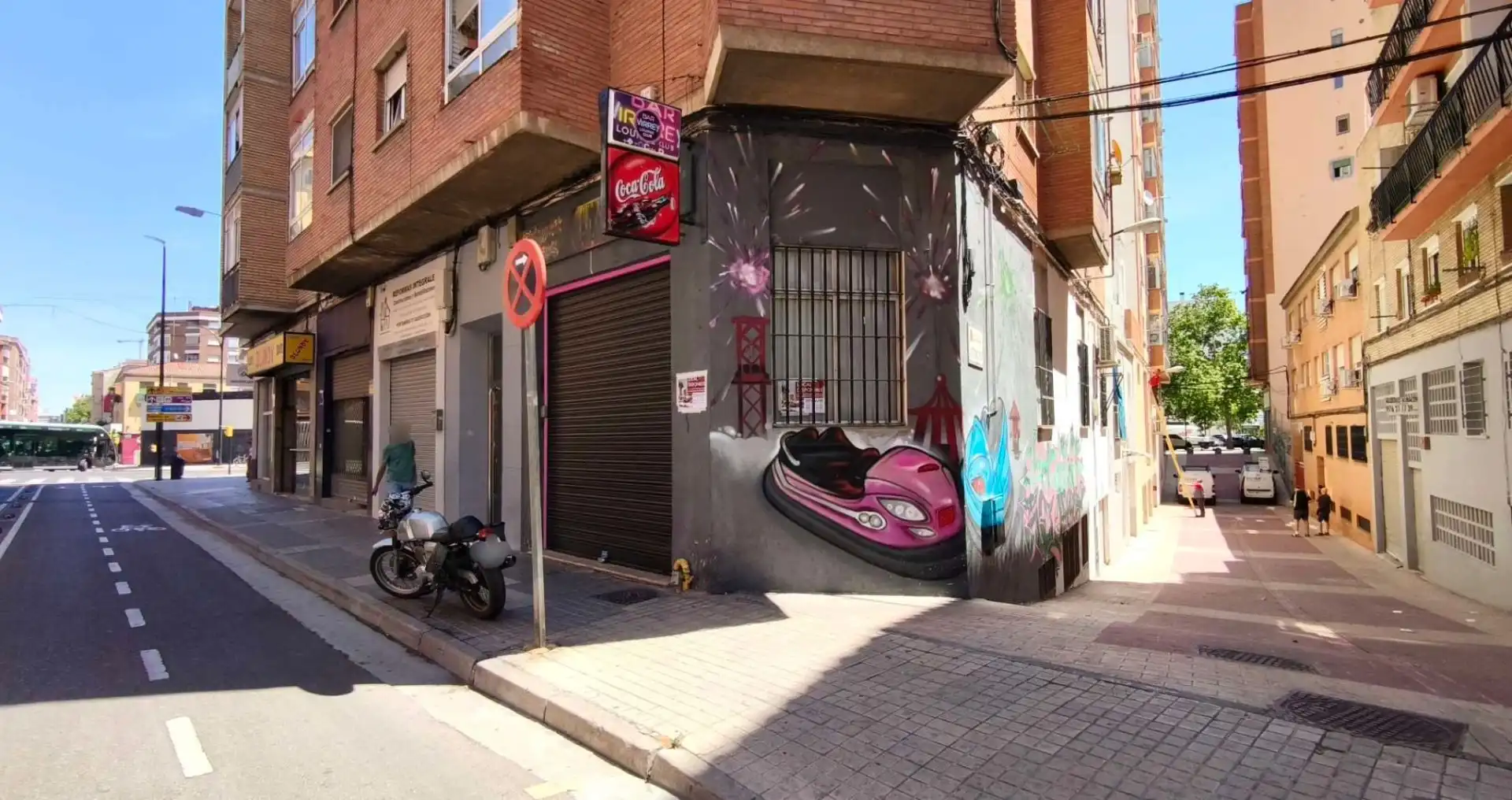 Vista exterior de Local de lloguer en Zaragoza amb Aire condicionat i Moblat