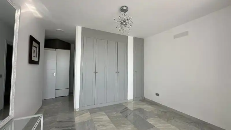 Bedroom of Detached homes for rent in Estepona  with Air Conditioner, Terrace and Storage room