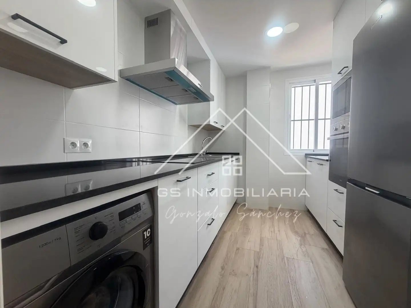Cocina de Piso en venta en Lucena con Trastero