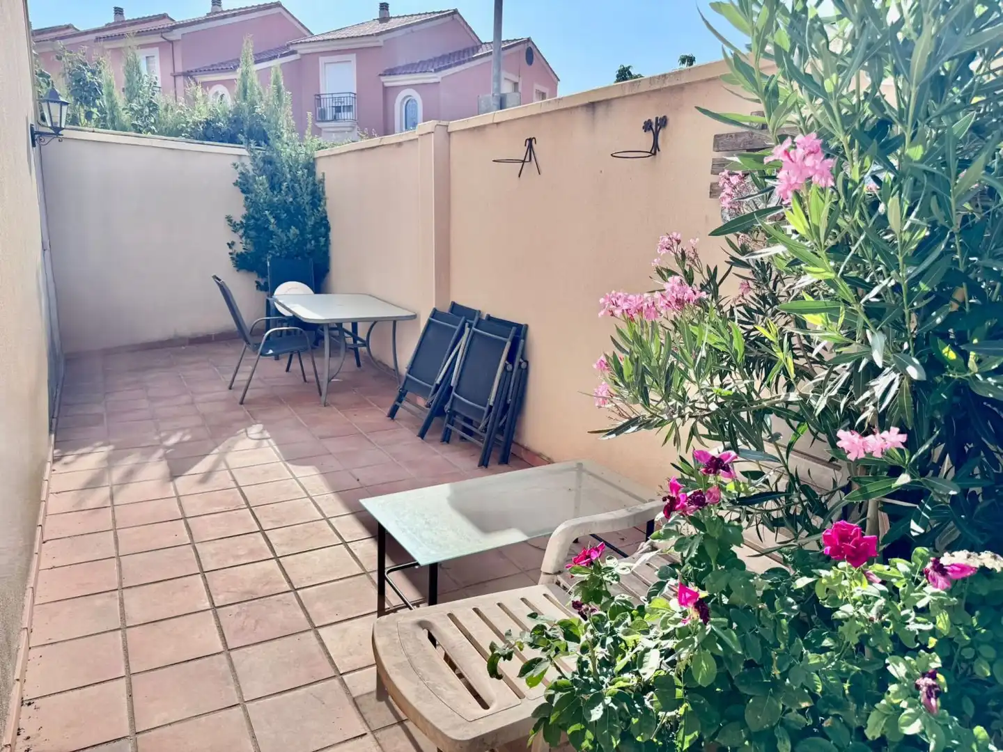 Terrace of Detached homes for sale in Valdepeñas  with Air Conditioner and Heating