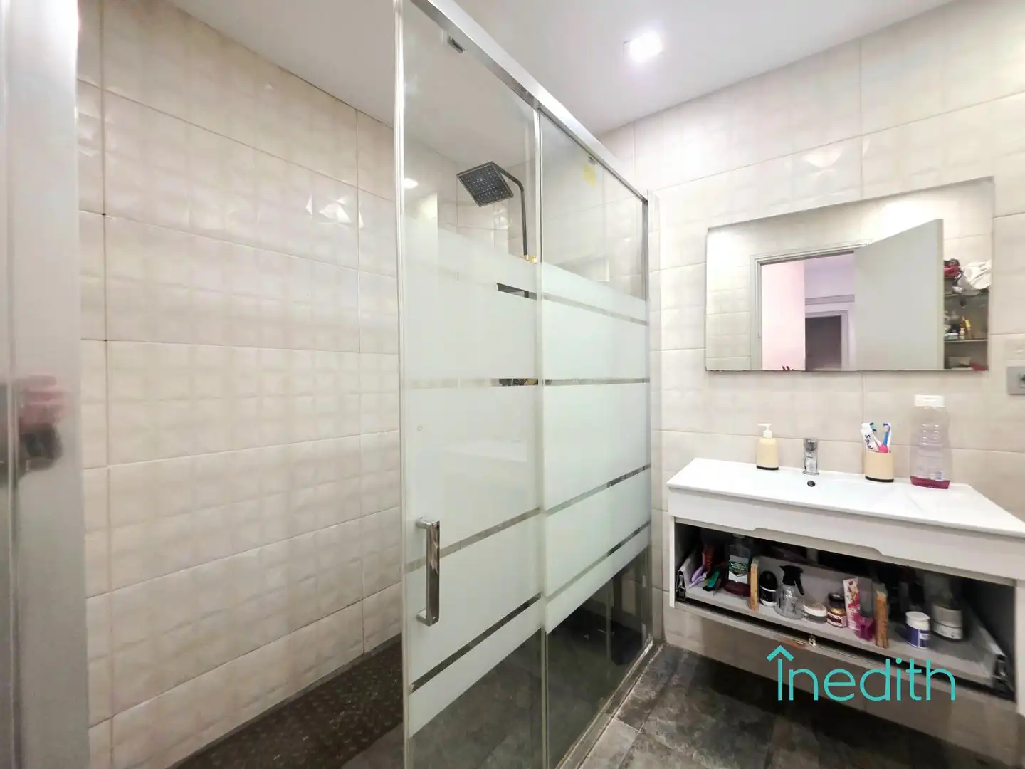 Bathroom of Flat for sale in El Prat de Llobregat  with Air Conditioner, Heating and Terrace