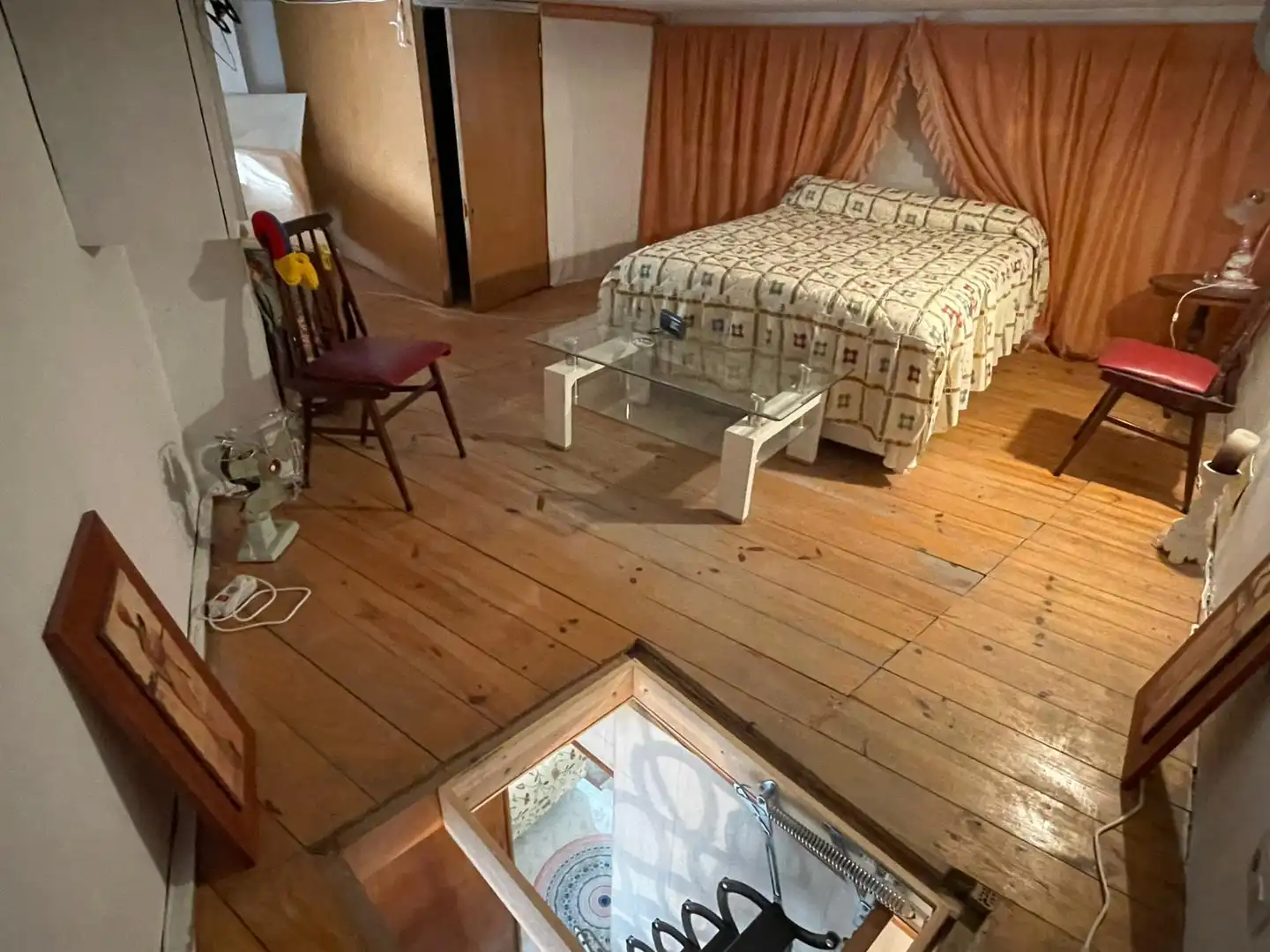 Bedroom of Commercial properties for sale in Alicante / Alacant