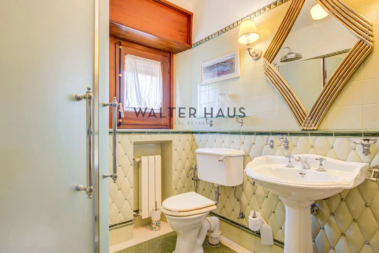 Badezimmer von Haus oder Chalet zum Verkauf in Sitges mit Klimaanlage, Heizung und Privatgarten