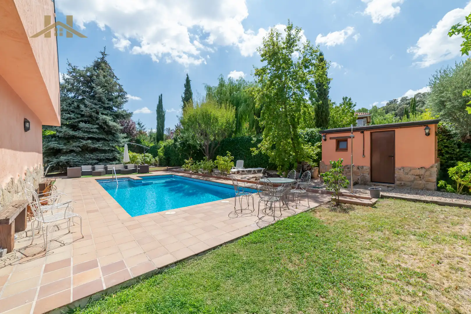 Piscina de Casa o chalet en venta en Valdemorillo con Aire acondicionado, Calefacción y Jardín privado