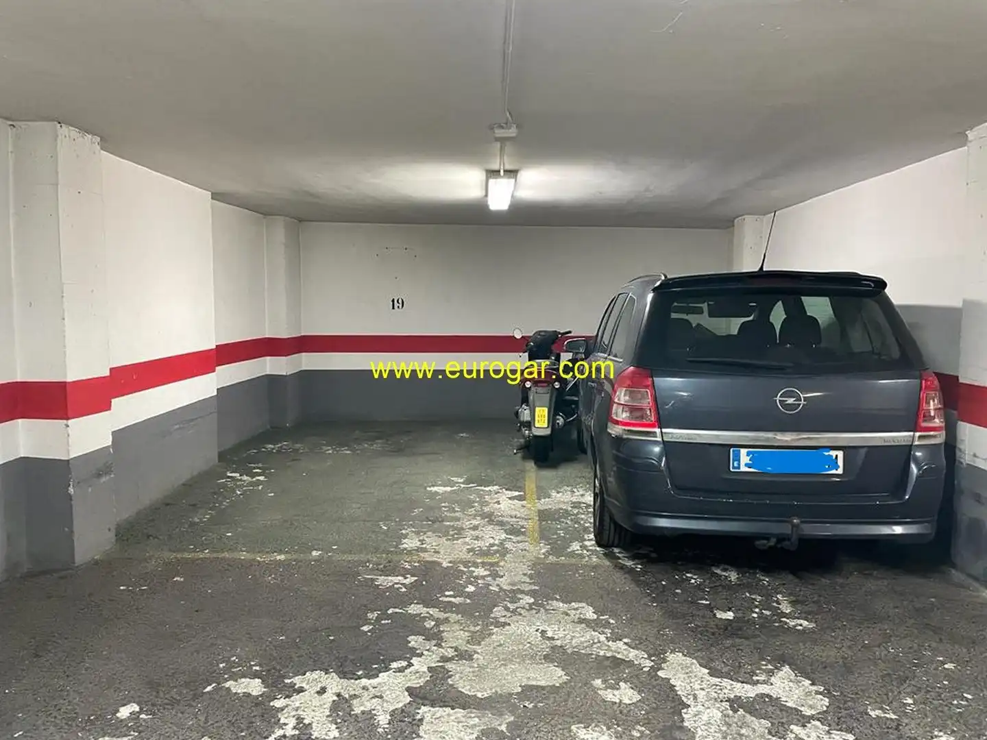 Amplia Plaza de Garaje en venta, frente al Mercado Central de Valencia, imatge 5