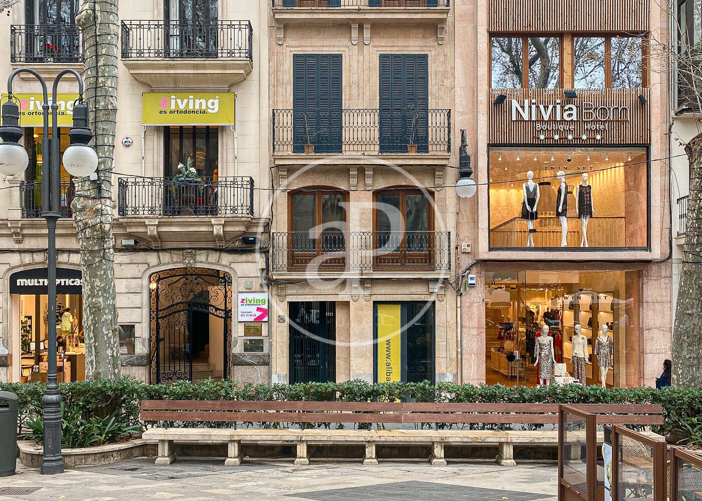 Piso en venta en Pg. del Born, Sant Nicolau