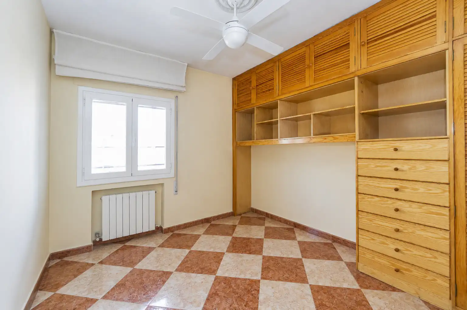 Habitación de Piso en venta en Madrid con Aire acondicionado, Calefacción y Terraza
