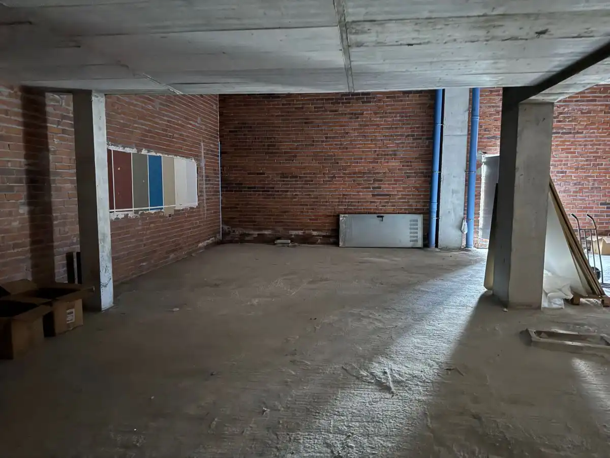Business premises to rent in Xosé Lesta Meis, imagen 2