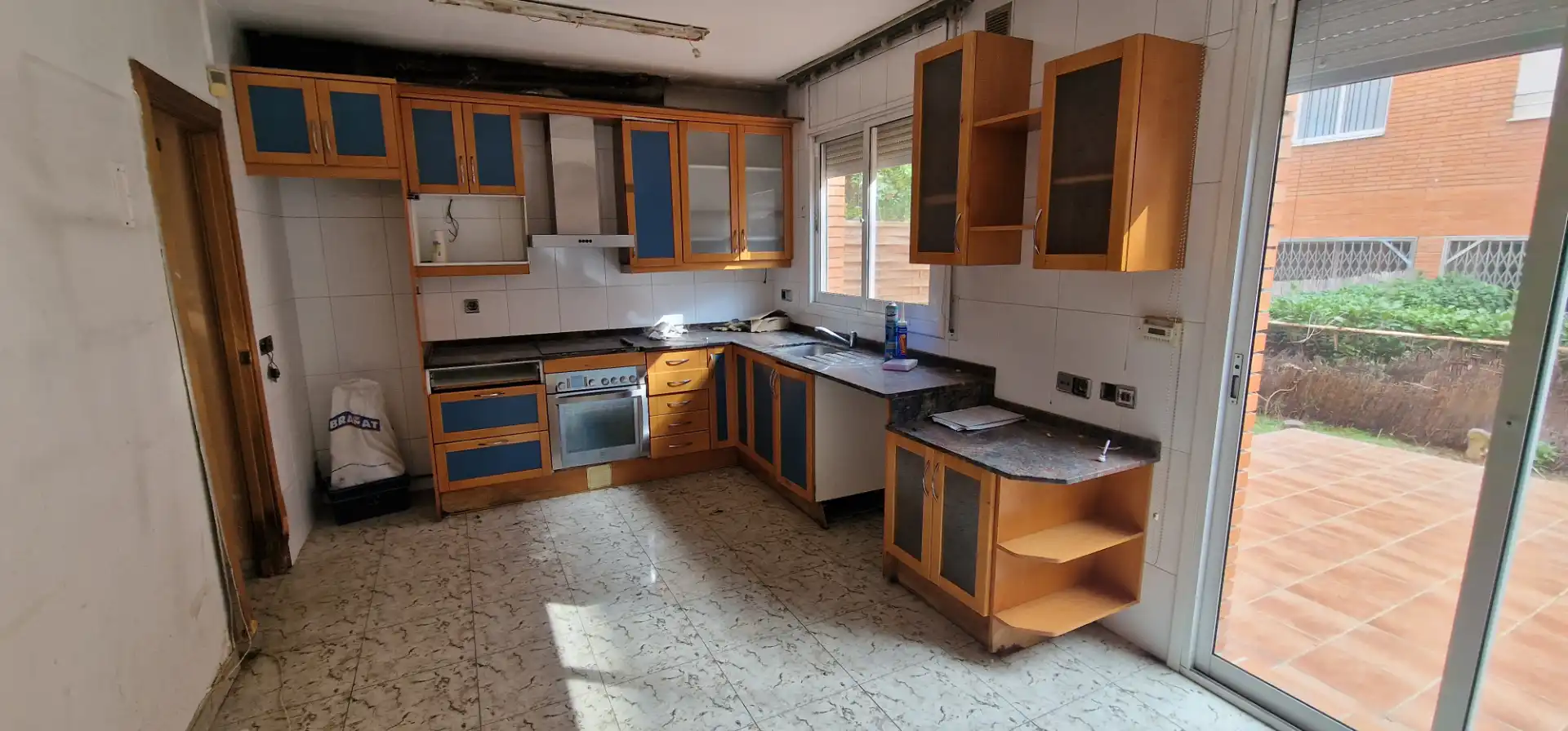 Cocina de Casa adosada en venta en Montcada i Reixac
