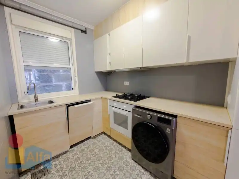 Kitchen of Flat for sale in Vigo   with Heating, Private garden and Furnished