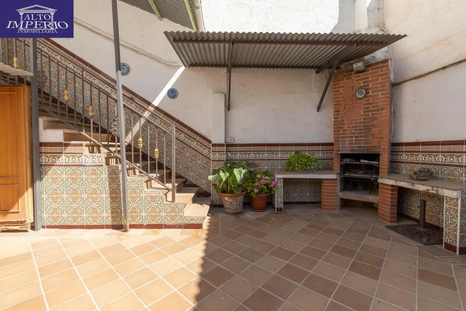 Terrassa de Casa o xalet en venda en La Zubia amb Terrassa