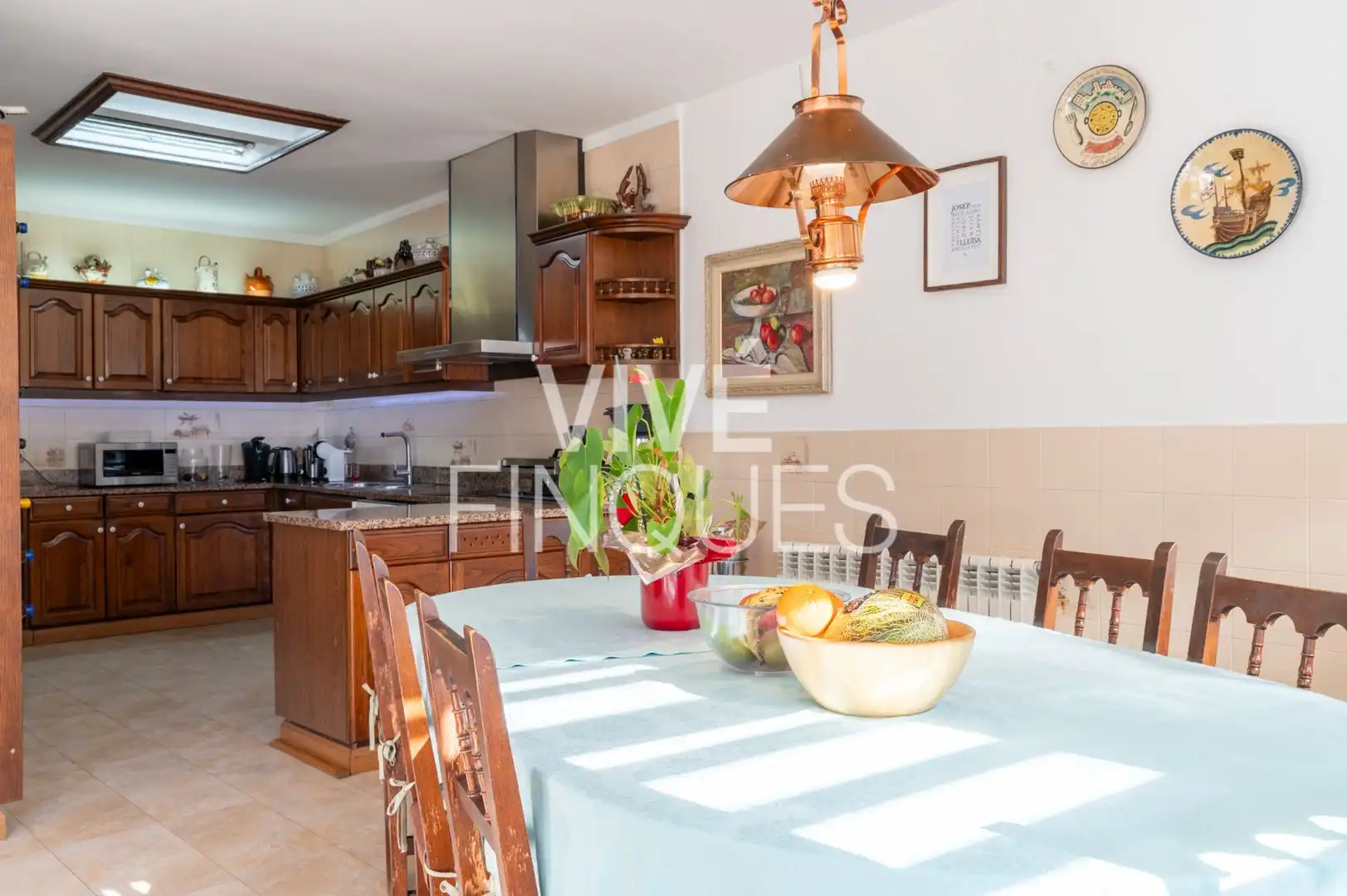Casa con piscina en venta en Urbanitzacions