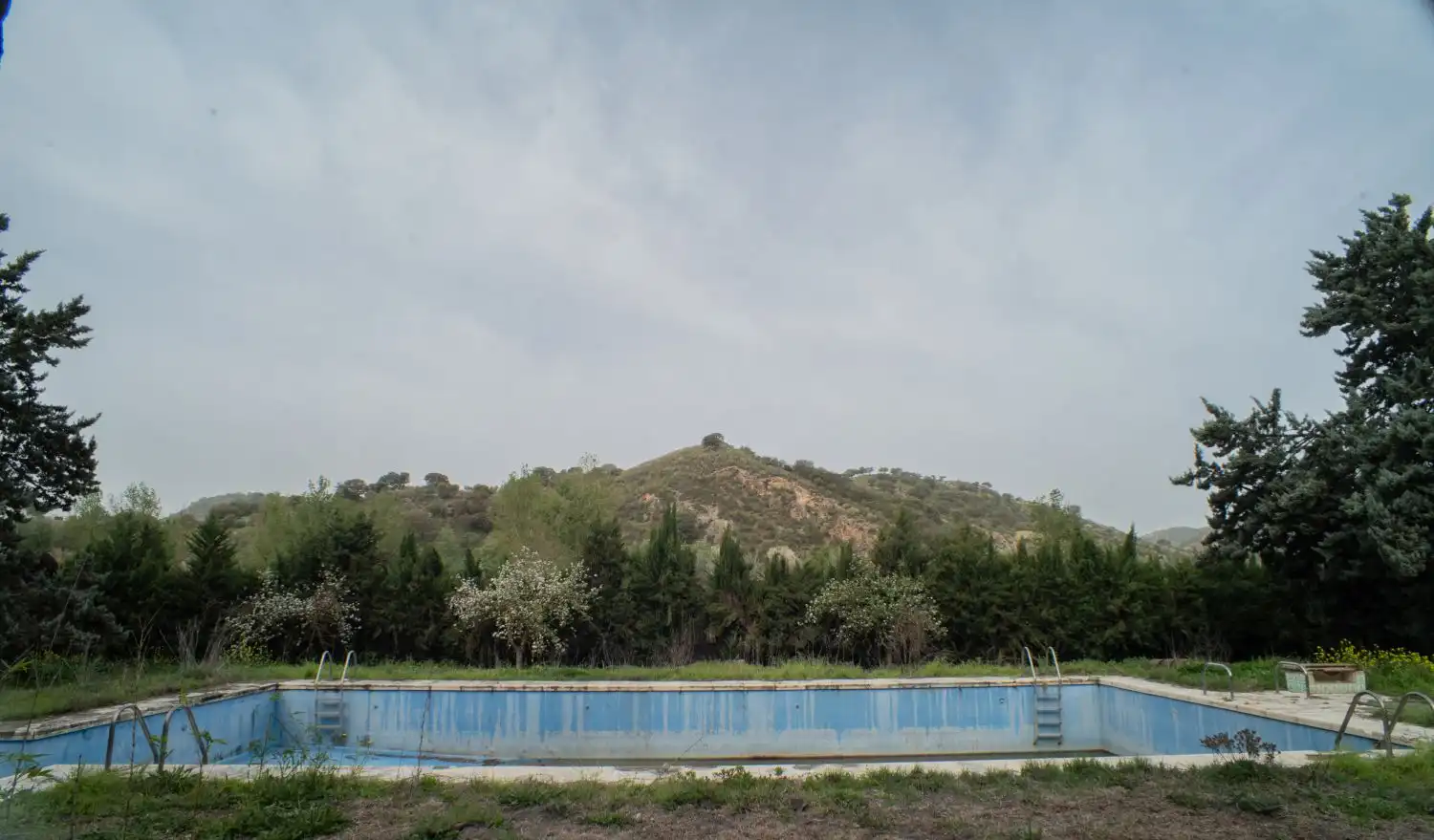 Piscina de Casa o xalet en venda en Loja amb Jardí privat, Terrassa i Piscina