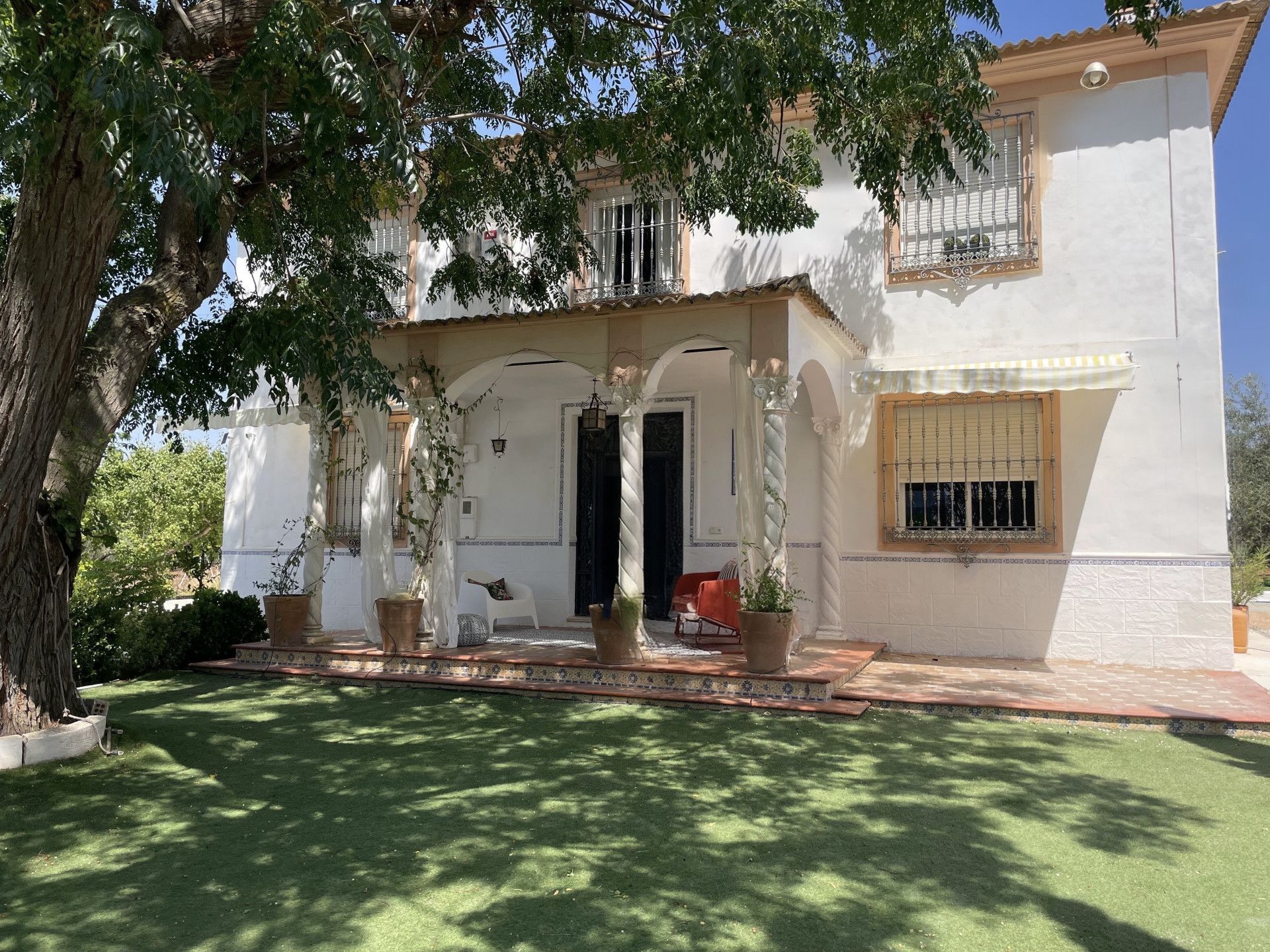 Vista exterior de Finca rústica en venda en Puente Genil amb Aire condicionat, Jardí privat i Terrassa