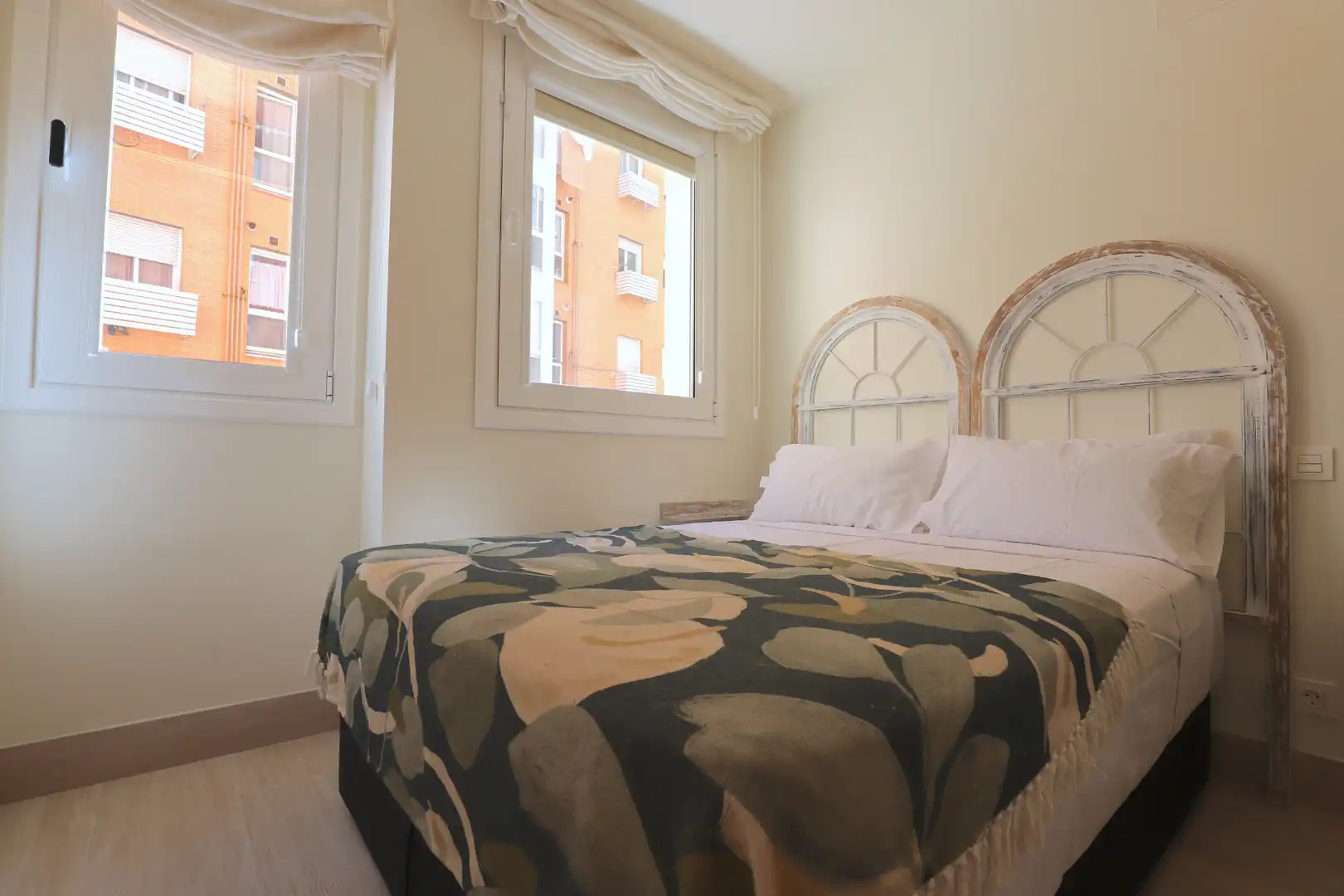 Schlafzimmer von Gebäude zum Verkauf in Madrid mit Alarm