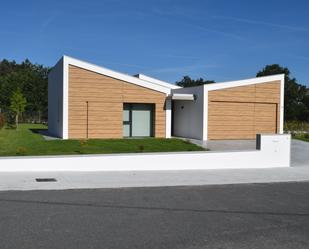 Exterior view of House or chalet for sale in Ourense Capital   with Heating, Private garden and Parquet flooring