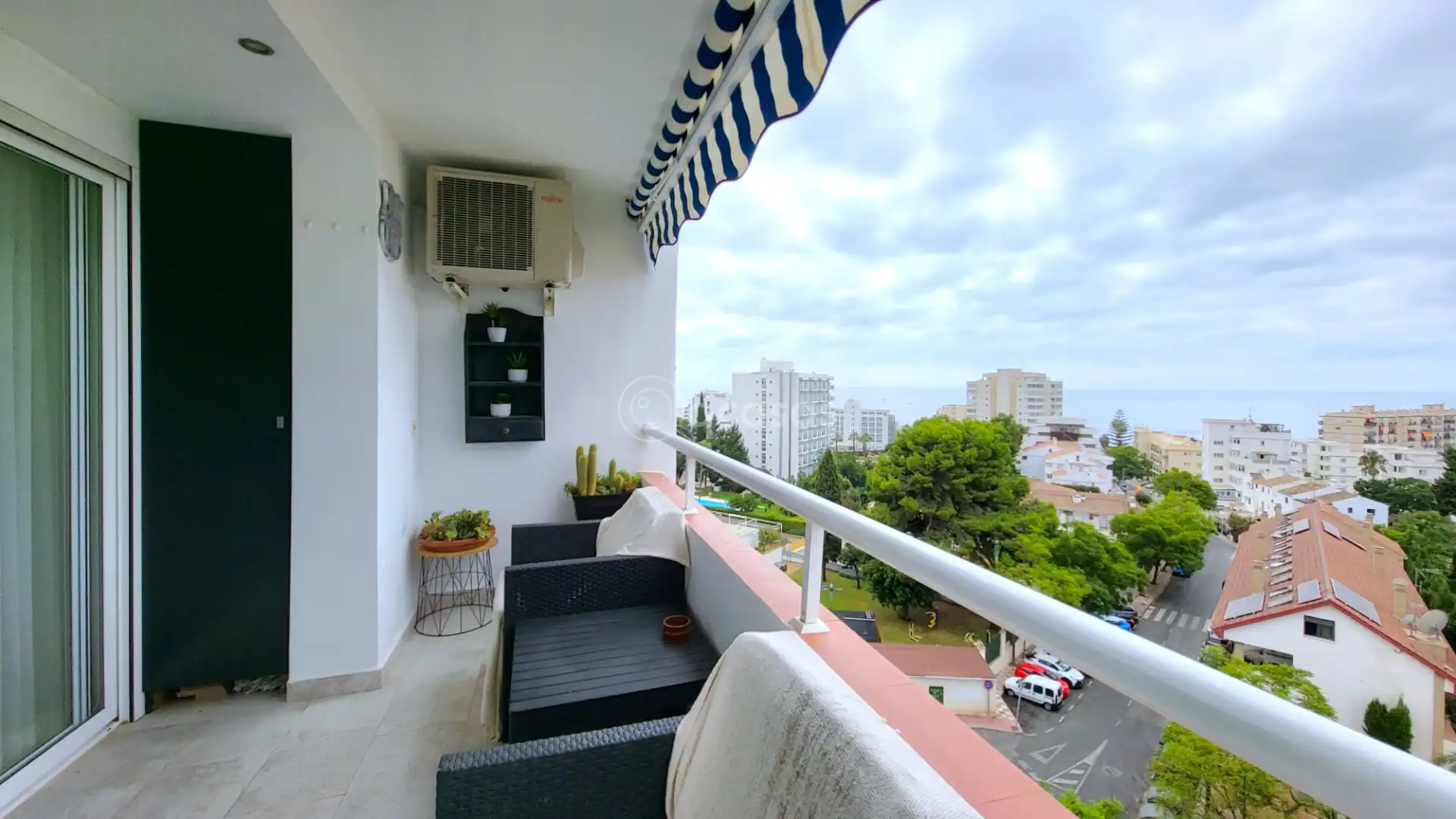 Vista exterior de Apartament en venda en Benalmádena amb Aire condicionat, Calefacció i Terrassa
