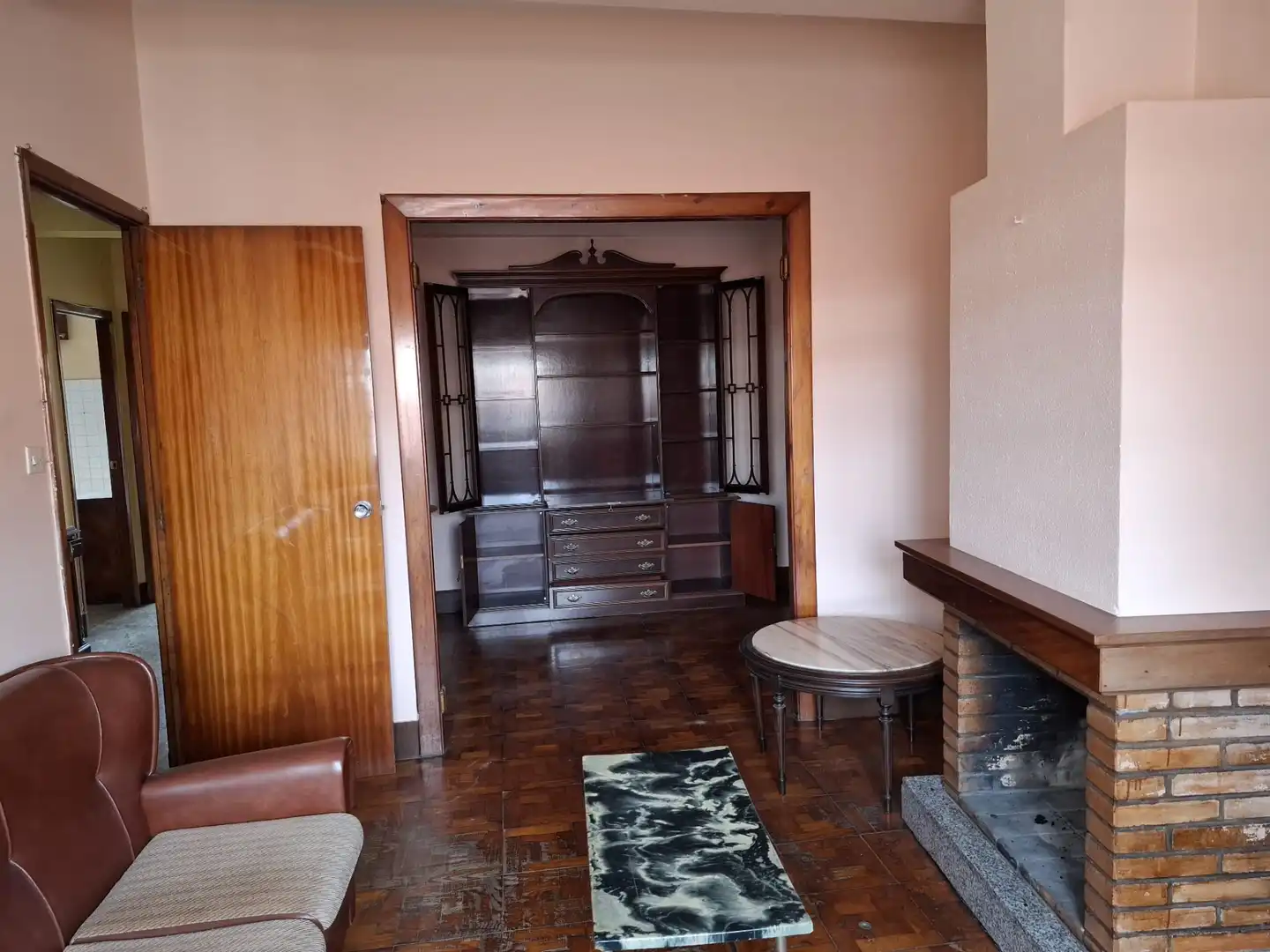 Wohnzimmer von Gebäude zum Verkauf in Ordes