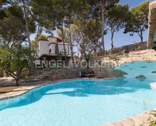 Piscina de Casa o xalet de lloguer en Manises amb Aire condicionat, Terrassa i Piscina