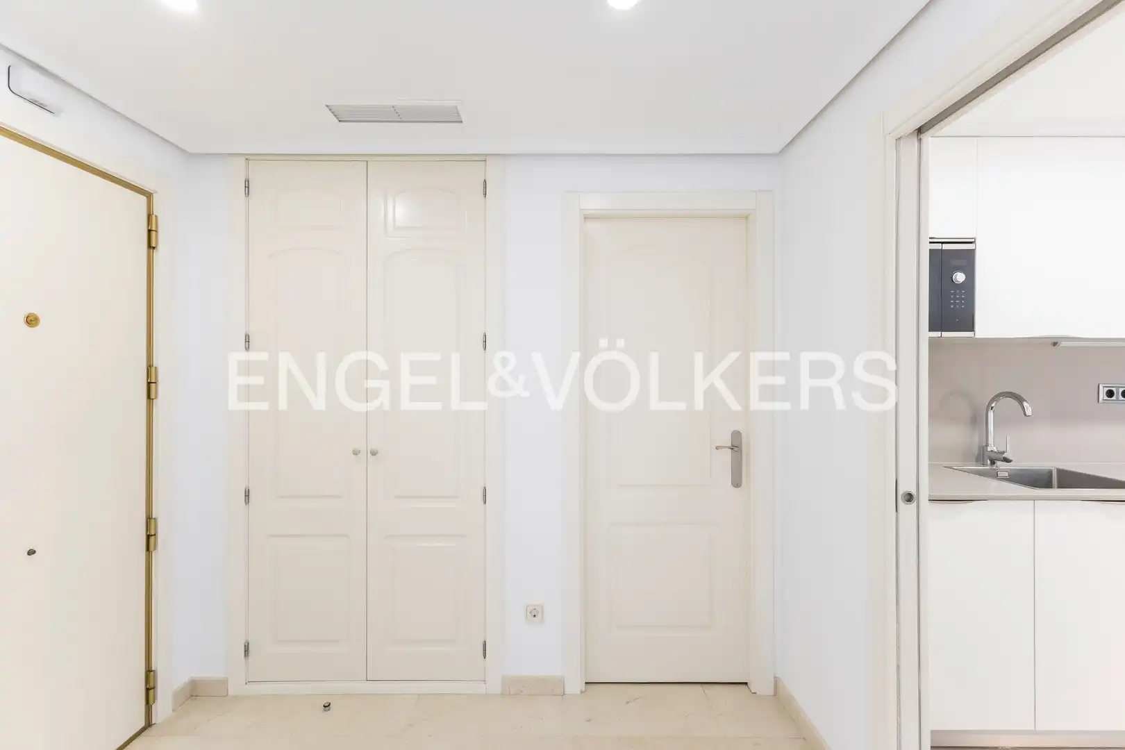 Wohnung zur Miete in Madrid mit Klimaanlage, Heizung und Schwimmbad