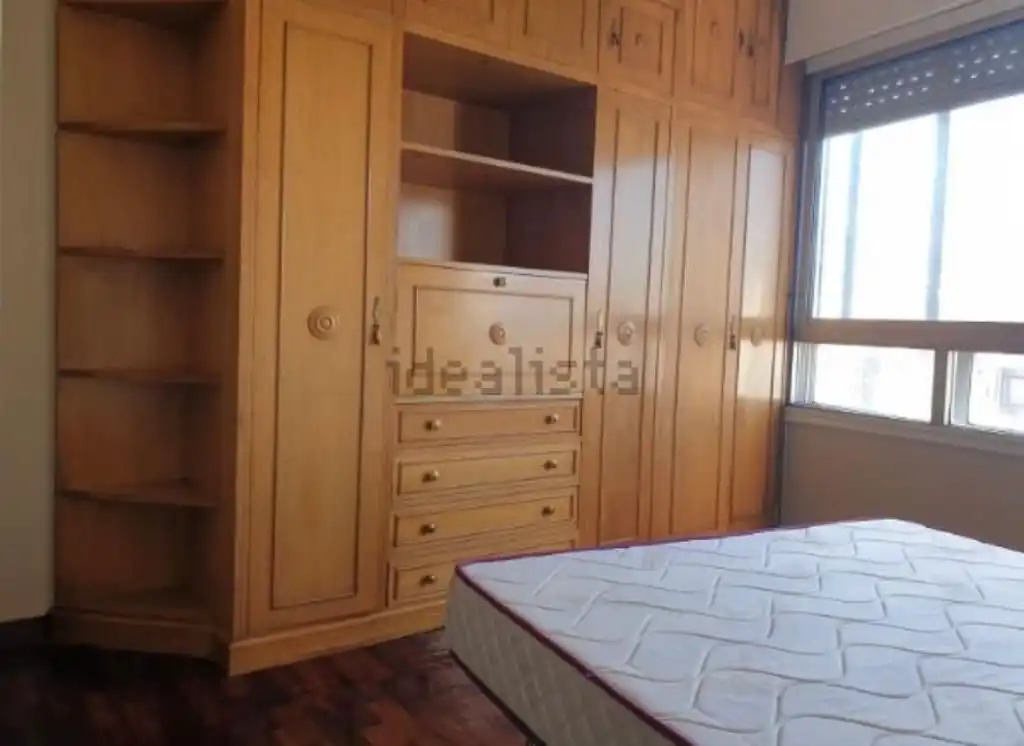 Flat with lift for sale in Rúa Travesía de Vigo, imagen 2