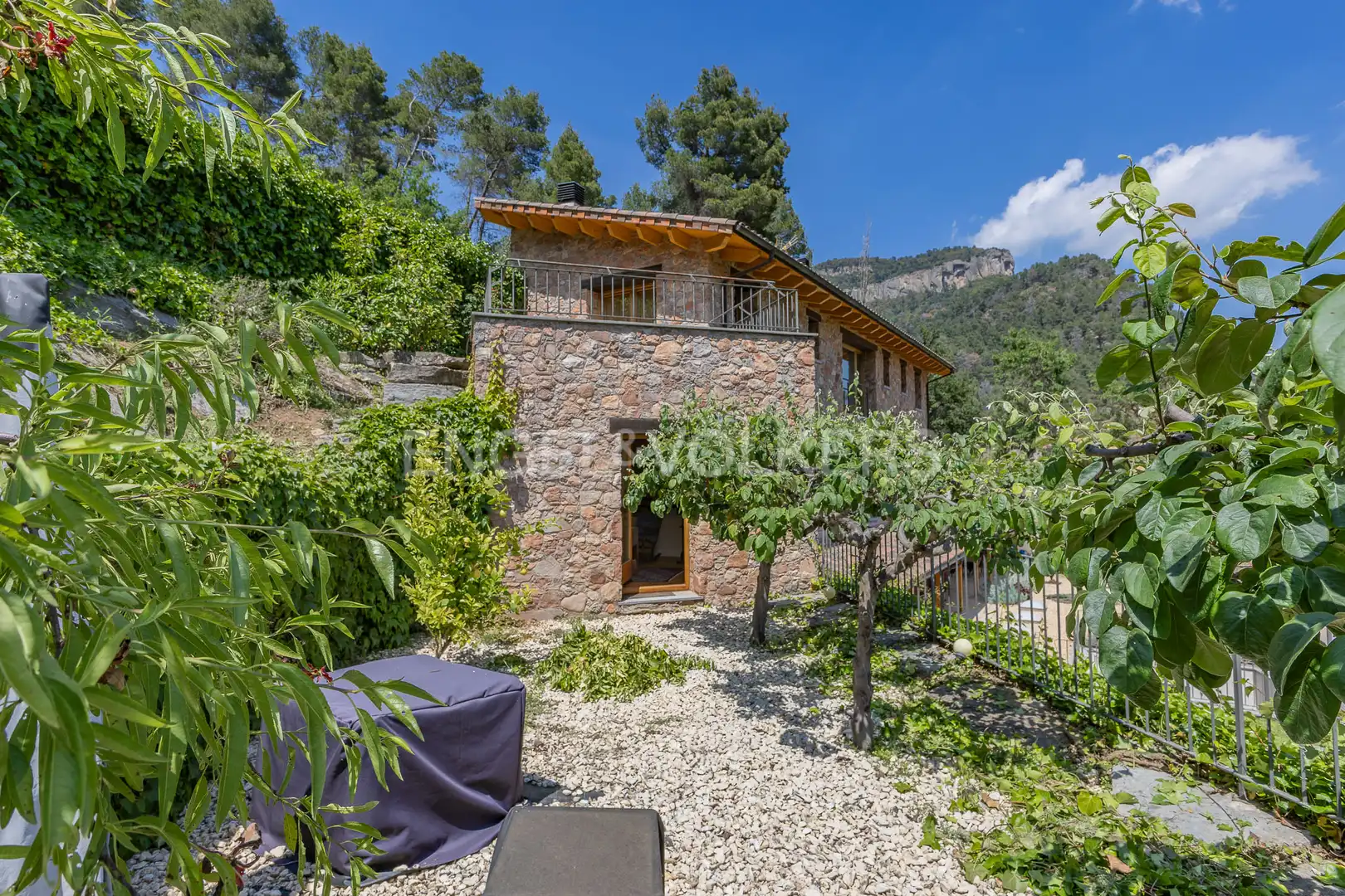 Jardín de Finca rústica en venta en Gallifa con Aire acondicionado, Calefacción y Jardín privado