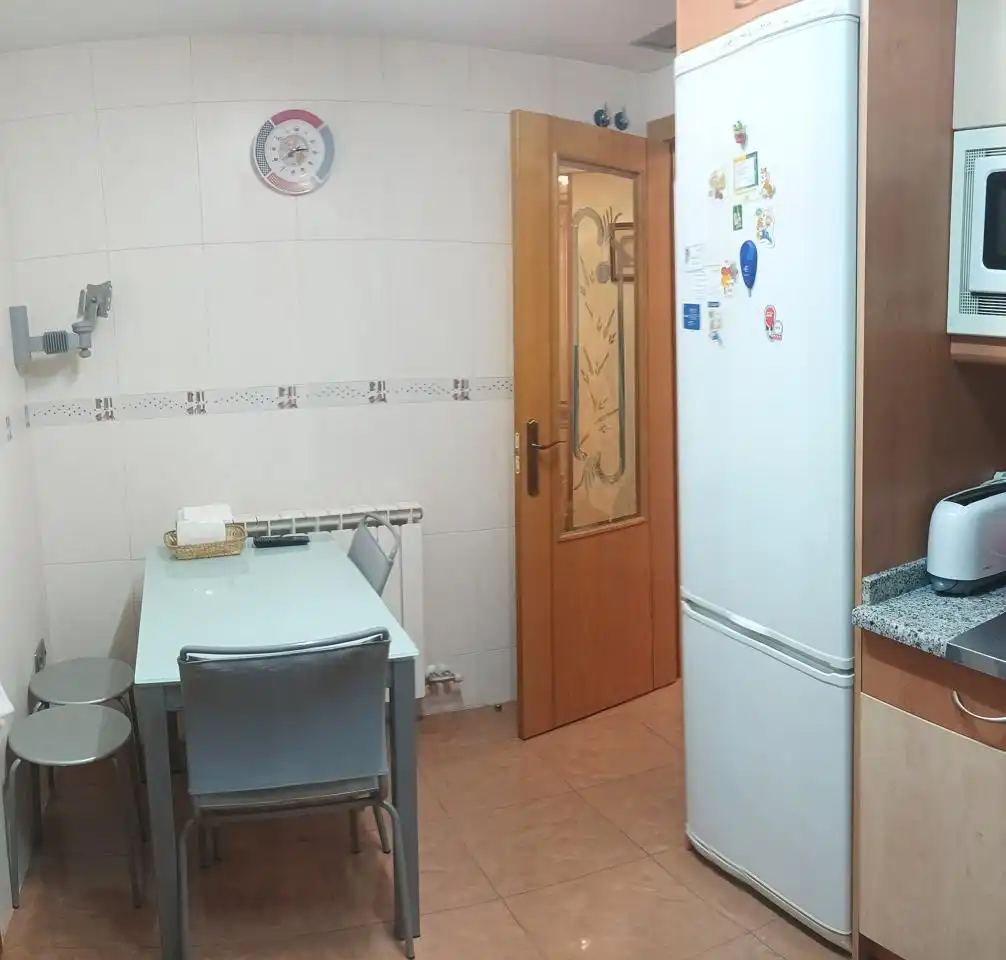 Appartamento con ascensore in affitto a Calle Huesca, imagen 13
