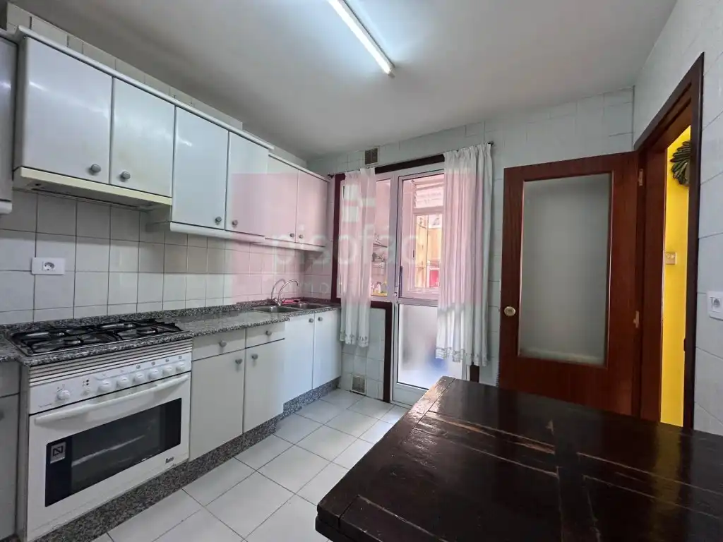 Kitchen of Flat for sale in Lugo