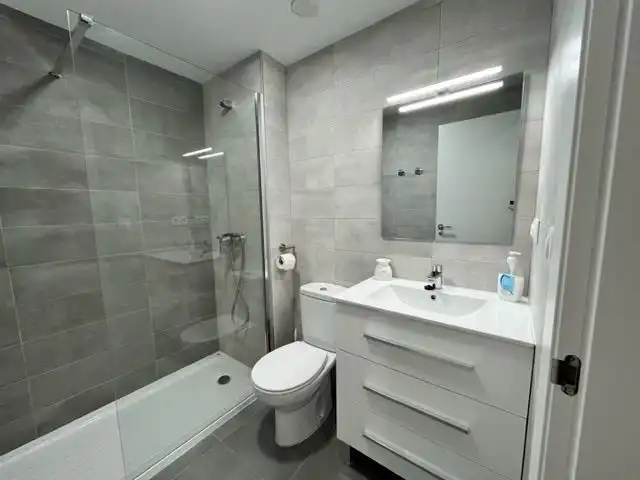 Bathroom of Flat for rent in Alcoy / Alcoi  with Heating and Furnished