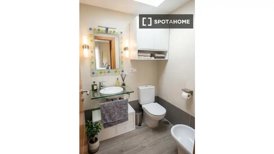 Baño de Apartamento para compartir en Vélez-Málaga con Aire acondicionado, Terraza y Amueblado
