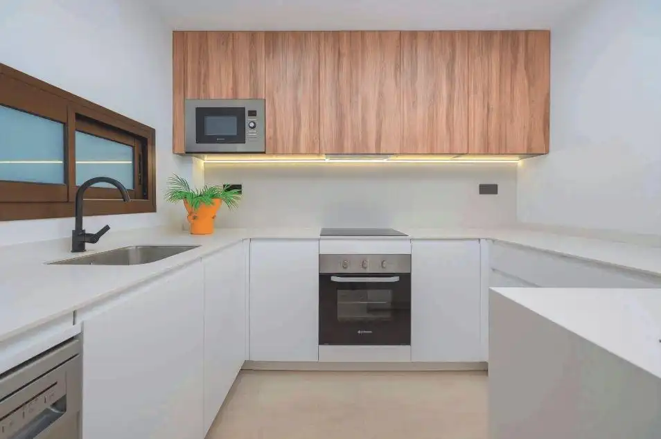 Apartment with terrace for sale in Las Lomas de Rame - Bahía Bella, imagen 7