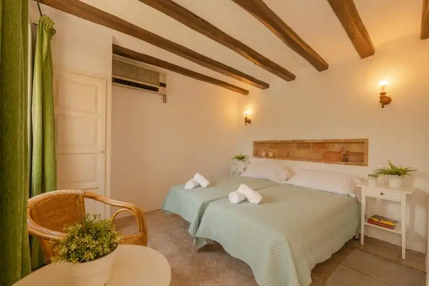 Dormitori de Finca rústica en venda en Riudarenes amb Aire condicionat, Calefacció i Jardí privat