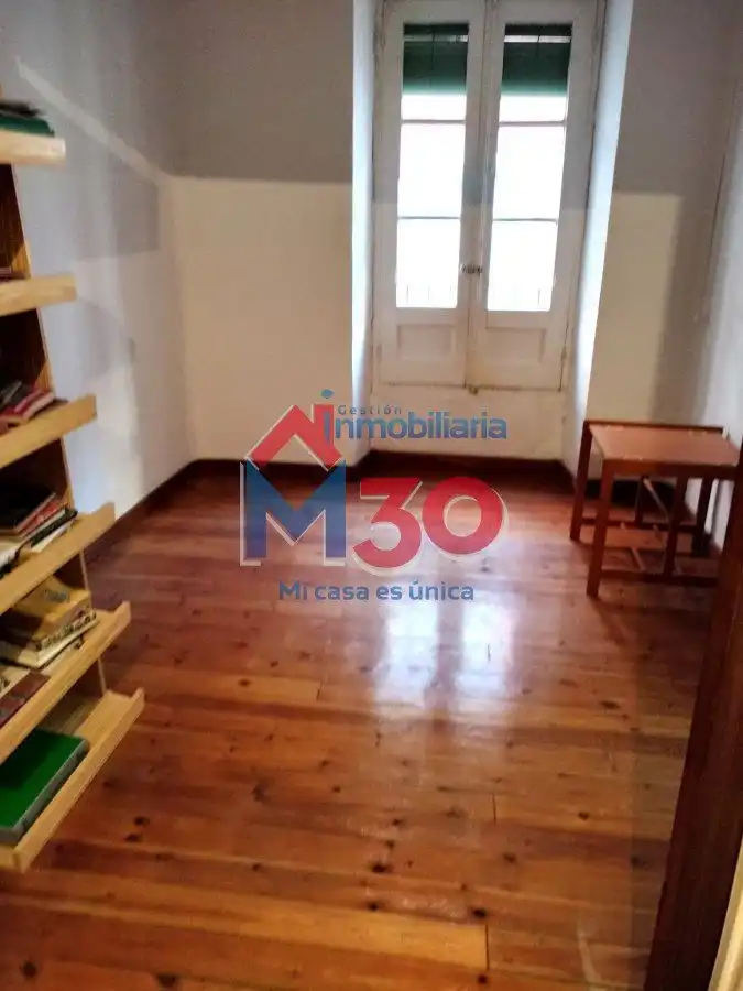 Wohnzimmer von Gebäude zum Verkauf in Miranda de Ebro