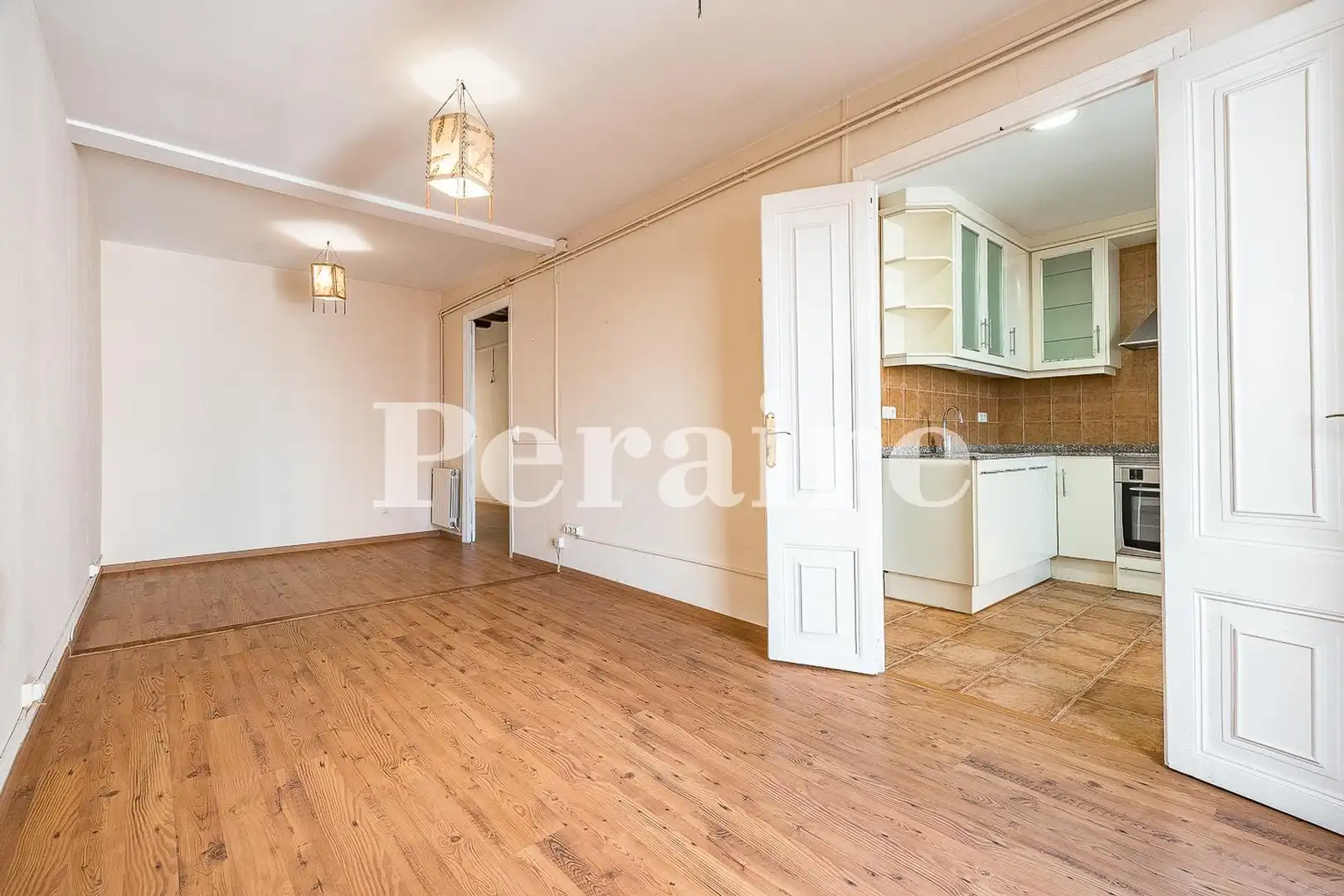 Cocina de Piso en venta en Barcelona con Aire acondicionado, Calefacción y Parquet