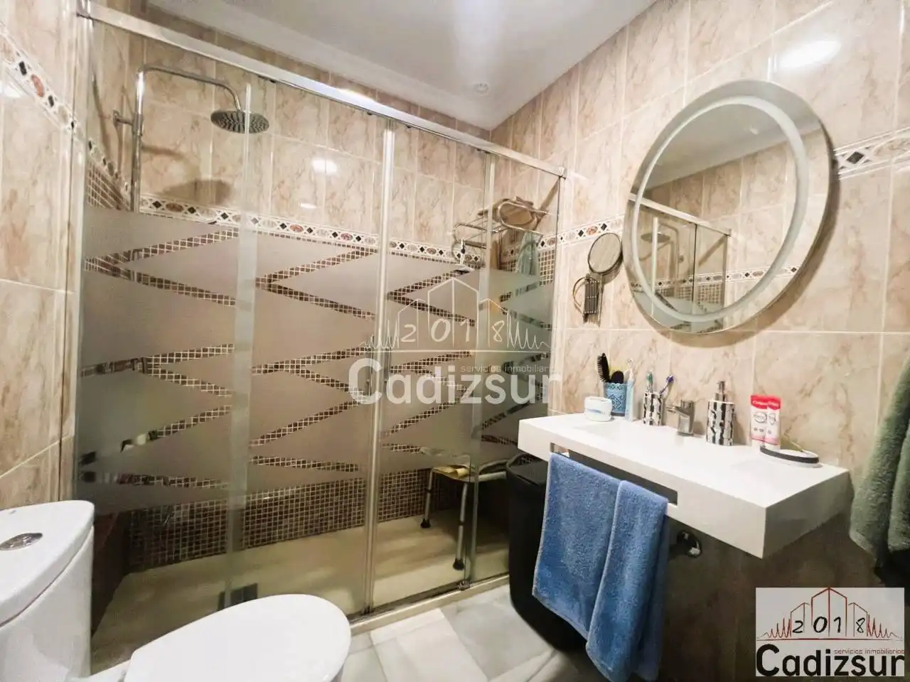 Baño de Piso en venta en Cádiz con Balcón